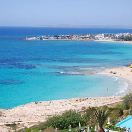 Four Bedrooms 1268 Villa Protaras